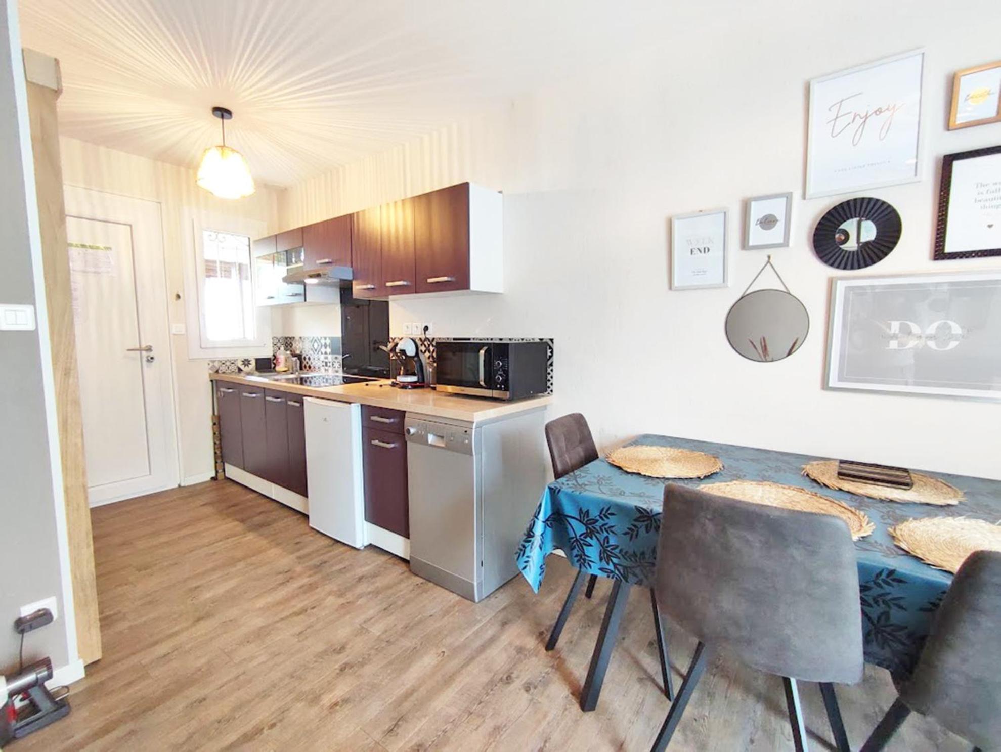L'Escampette, Duplex T3, Centre Luchon, Wifi, Casier A Skis, 4 Personnes Bagneres-de-Luchon ภายนอก รูปภาพ